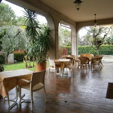 Chiara Hotel 3*