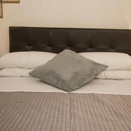 Chiara Hotel