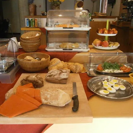 Chiara Hotel Sirmione