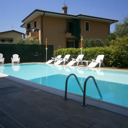 Chiara 3* Sirmione